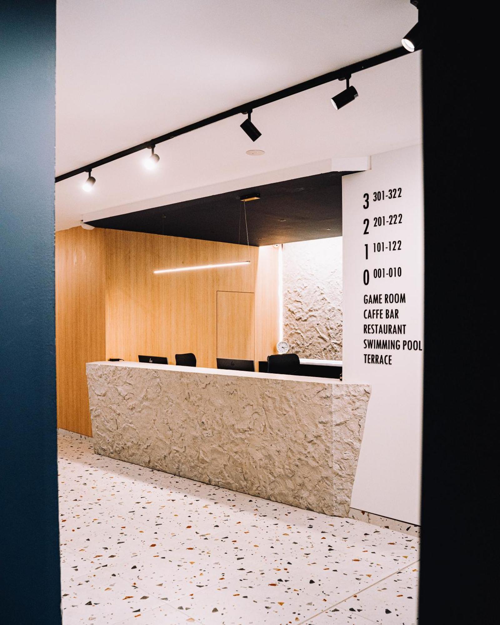 Hotel Bolero Биоград на Мору Екстериор снимка